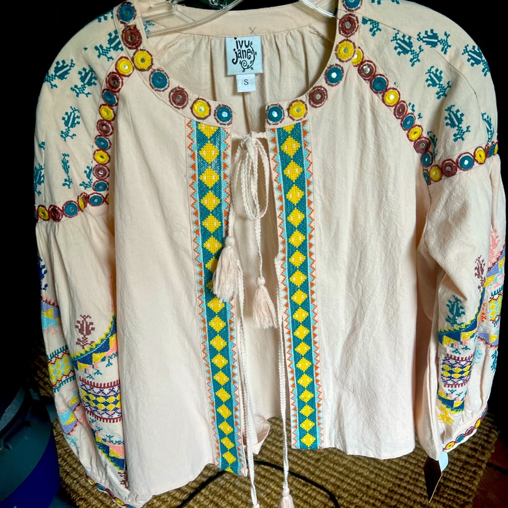 Ivy Jane  embroidered jacket/top